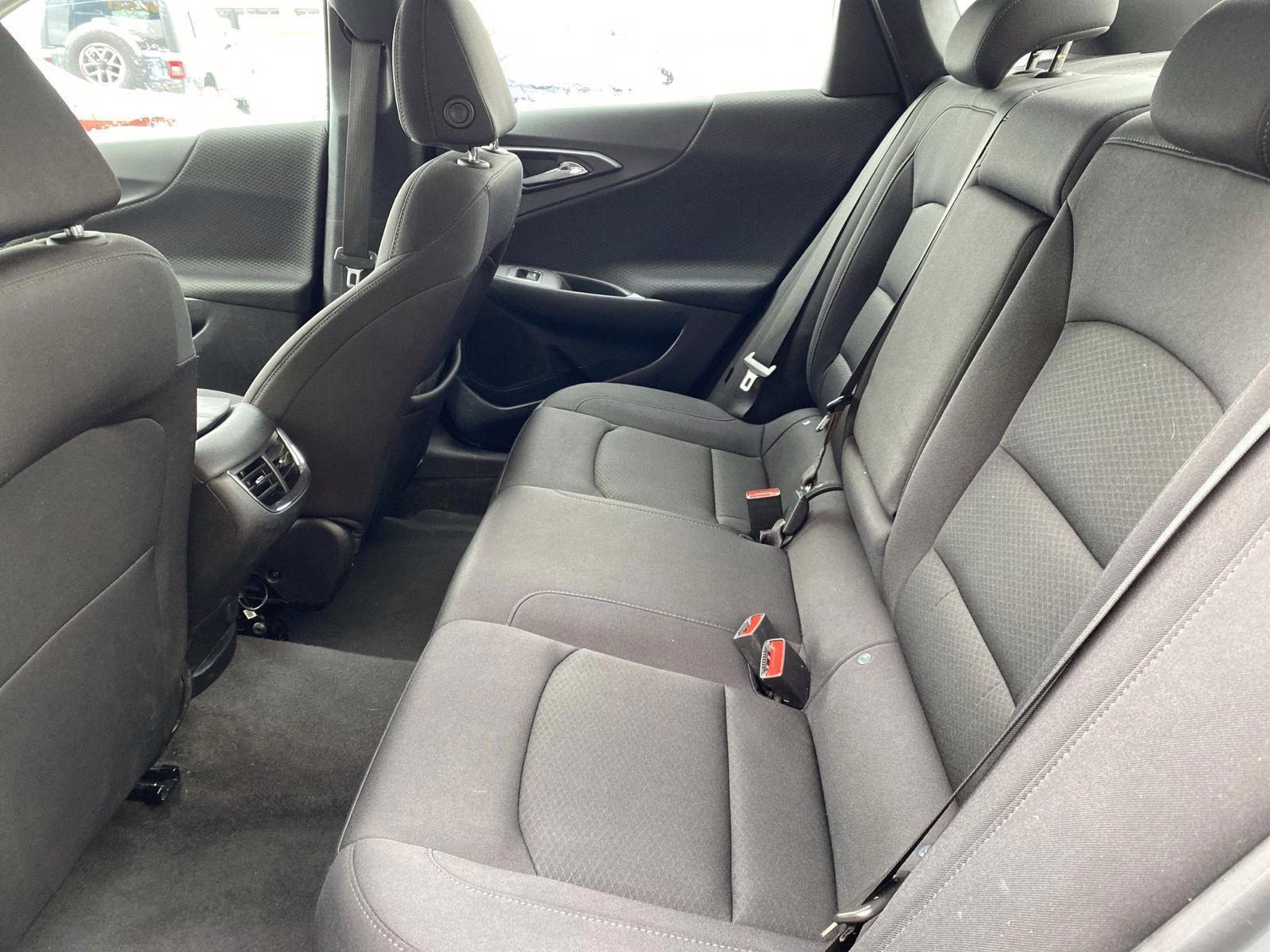 2024 Sterling Gray Metallic Chevrolet Malibu LT FWD Sedan