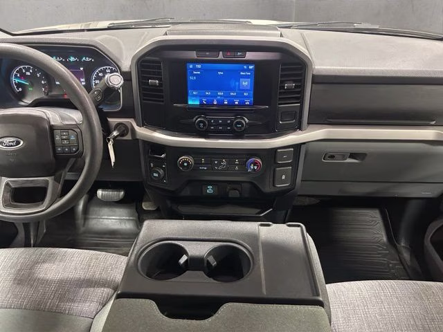 2023 Iconic Silver Metallic Ford F-150 XLT 4X4 Truck