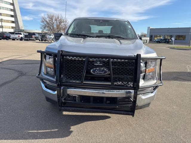 2023 Iconic Silver Metallic Ford F-150 XLT 4X4 Truck
