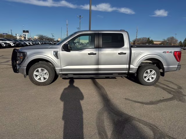 2023 Iconic Silver Metallic Ford F-150 XLT 4X4 Truck