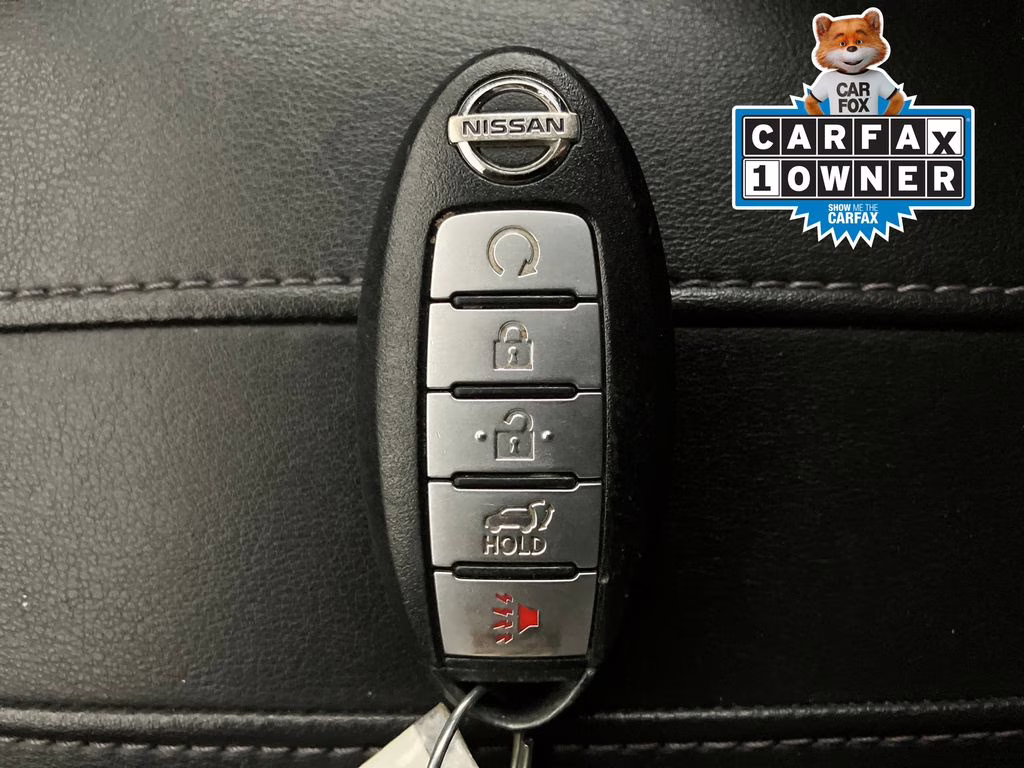 2017 Gun Metallic Nissan Rogue SL AWD SUV