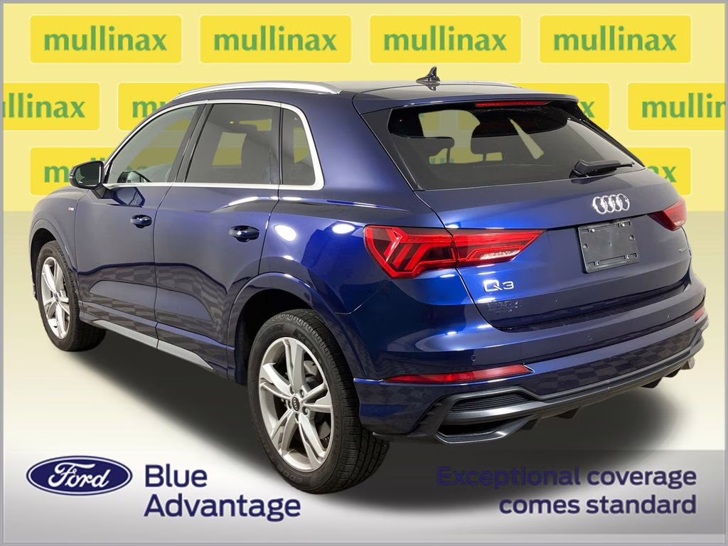 2022 Navarra Blue Metallic Audi Q3 Premium Plus AWD SUV