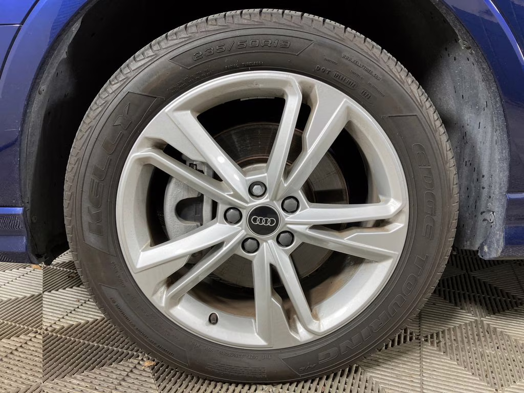 2022 Navarra Blue Metallic Audi Q3 Premium Plus AWD SUV