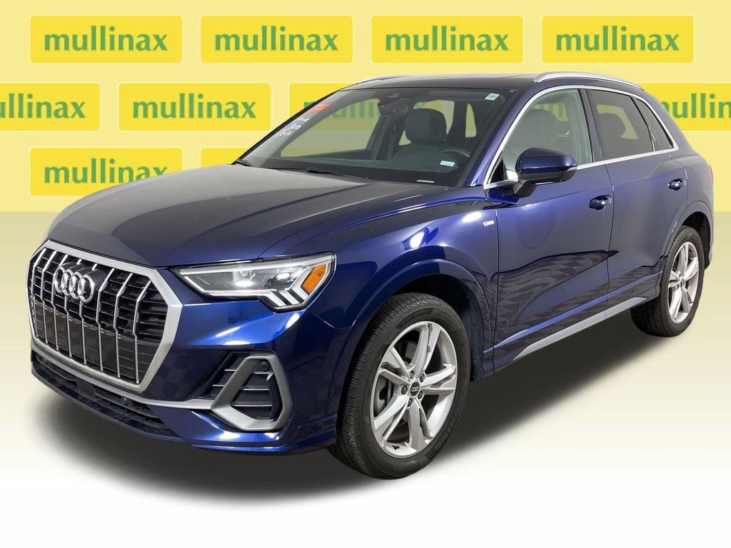 2022 Navarra Blue Metallic Audi Q3 Premium Plus AWD SUV