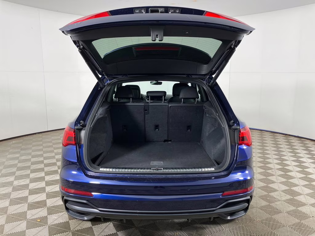 2022 Navarra Blue Metallic Audi Q3 Premium Plus AWD SUV