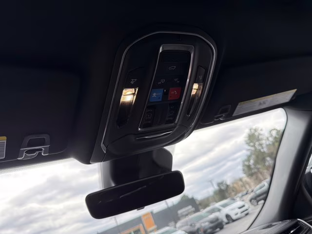 2026 Bright White Clearcoat Jeep Grand Cherokee Laredo Altitude RWD SUV