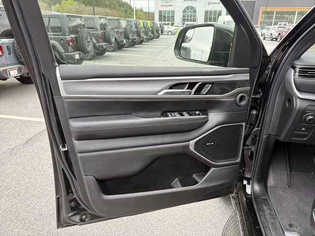 2026 High Gloss Black Jeep Grand Wagoneer 4X4 SUV