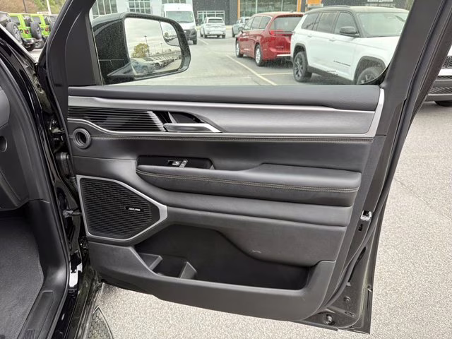 2026 High Gloss Black Jeep Grand Wagoneer 4X4 SUV