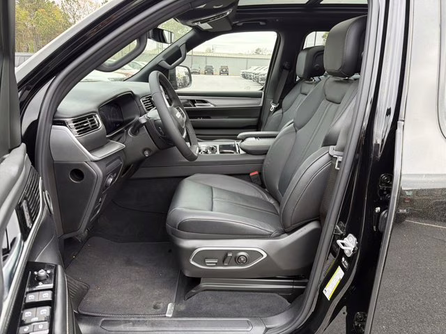 2026 High Gloss Black Jeep Grand Wagoneer 4X4 SUV