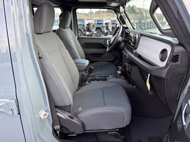 2026 Anvil Clearcoat Jeep Gladiator Sport 4X4 Truck