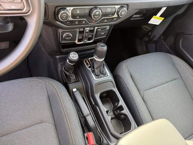 2026 Anvil Clearcoat Jeep Gladiator Sport 4X4 Truck