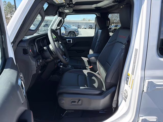 2026 Bright White Clearcoat Jeep Gladiator Rubicon X 4X4 Truck