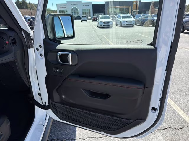 2026 Bright White Clearcoat Jeep Gladiator Rubicon X 4X4 Truck