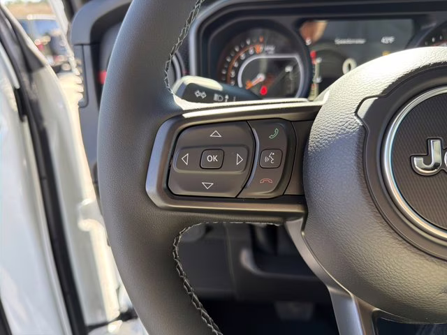 2026 Bright White Clearcoat Jeep Gladiator Rubicon X 4X4 Truck