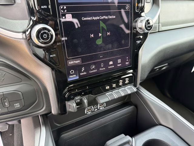 2026 Bright White Clearcoat Ram 3500 Big Horn 4X4 Truck