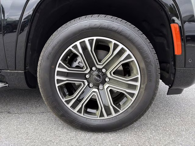 2026 High Gloss Black Jeep Grand Wagoneer 4X4 SUV