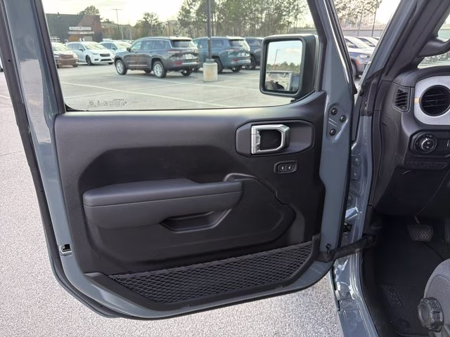 2026 Anvil Clearcoat Jeep Gladiator Sport 4X4 Truck