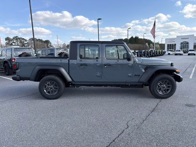 2026 Anvil Clearcoat Jeep Gladiator Sport 4X4 Truck