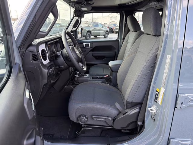 2026 Anvil Clearcoat Jeep Gladiator Sport 4X4 Truck