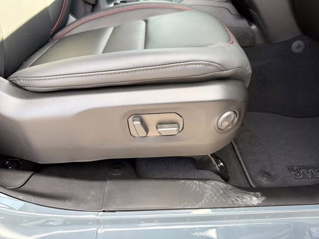 2026 Anvil Clearcoat Jeep Gladiator Rubicon X 4X4 Truck