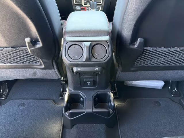 2026 Bright White Clearcoat Jeep Gladiator Rubicon X 4X4 Truck