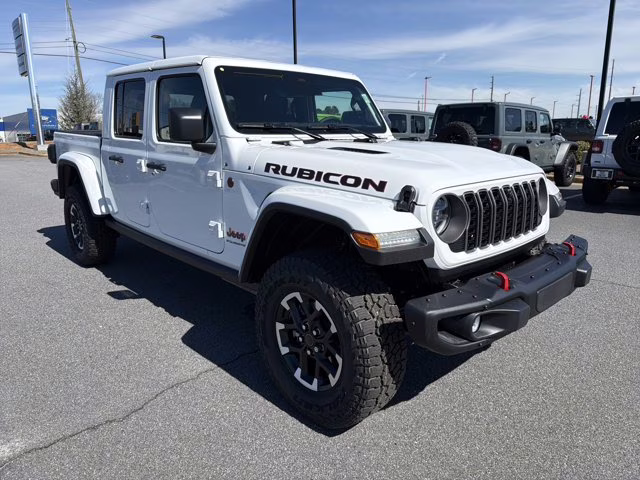 2026 Bright White Clearcoat Jeep Gladiator Rubicon X 4X4 Truck