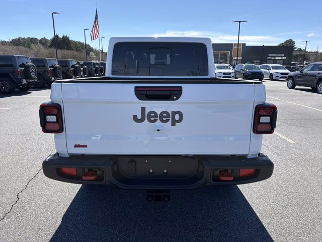 2026 Bright White Clearcoat Jeep Gladiator Rubicon X 4X4 Truck