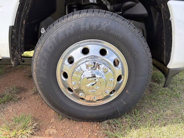 2026 Bright White Clearcoat Ram 3500 Big Horn 4X4 Truck