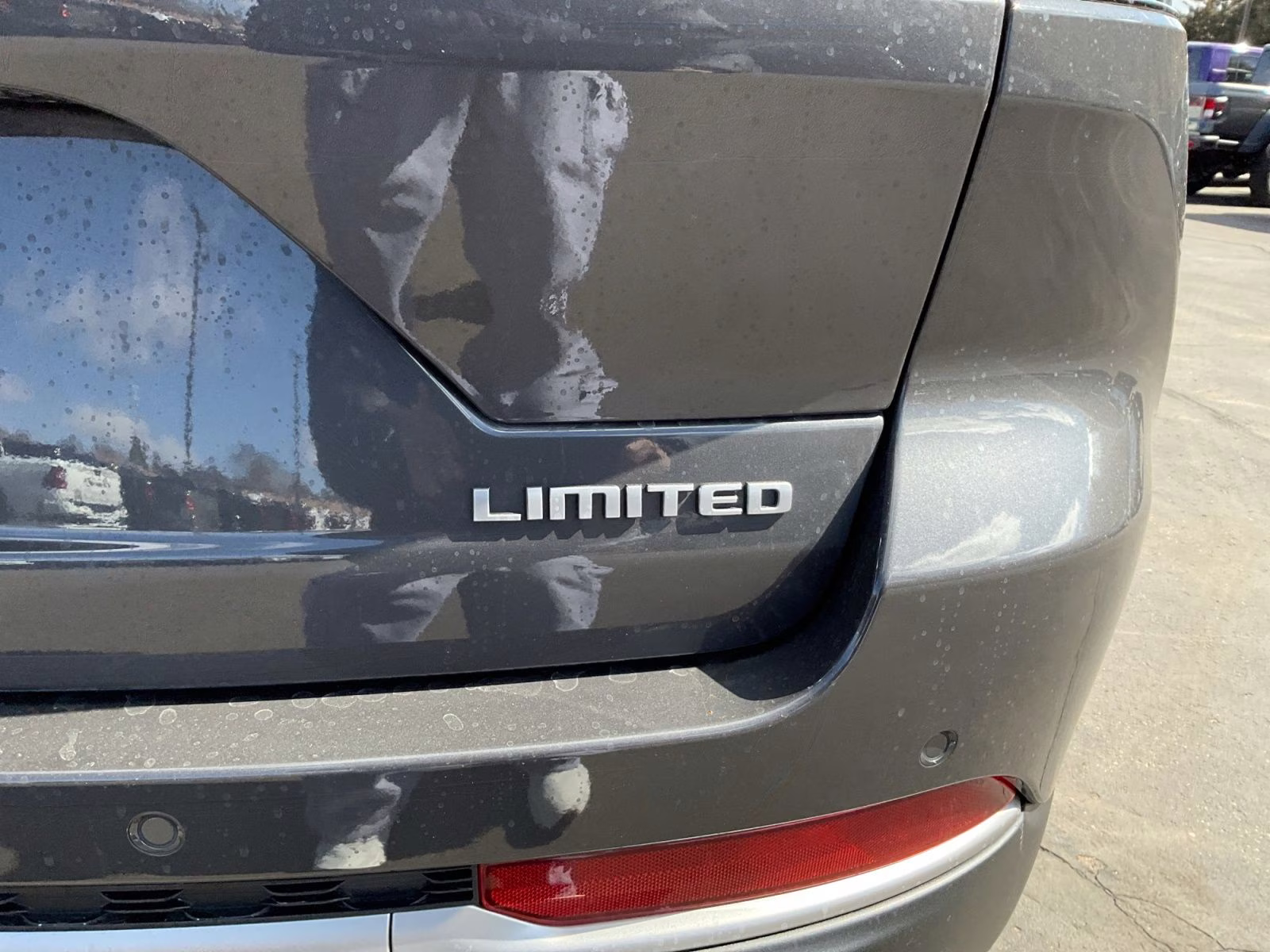 2026 Baltic Gray Metallic Clearcoat Jeep Grand Cherokee Limited 4X4 SUV