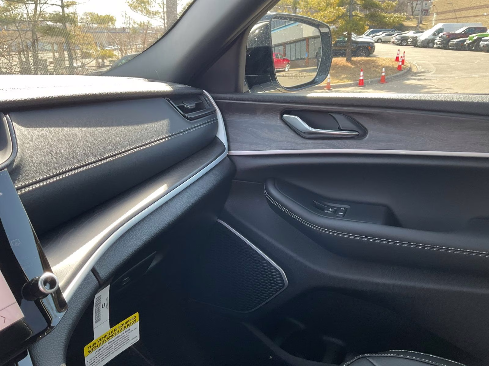 2026 Bright White Clearcoat Jeep Grand Cherokee Limited 4X4 SUV