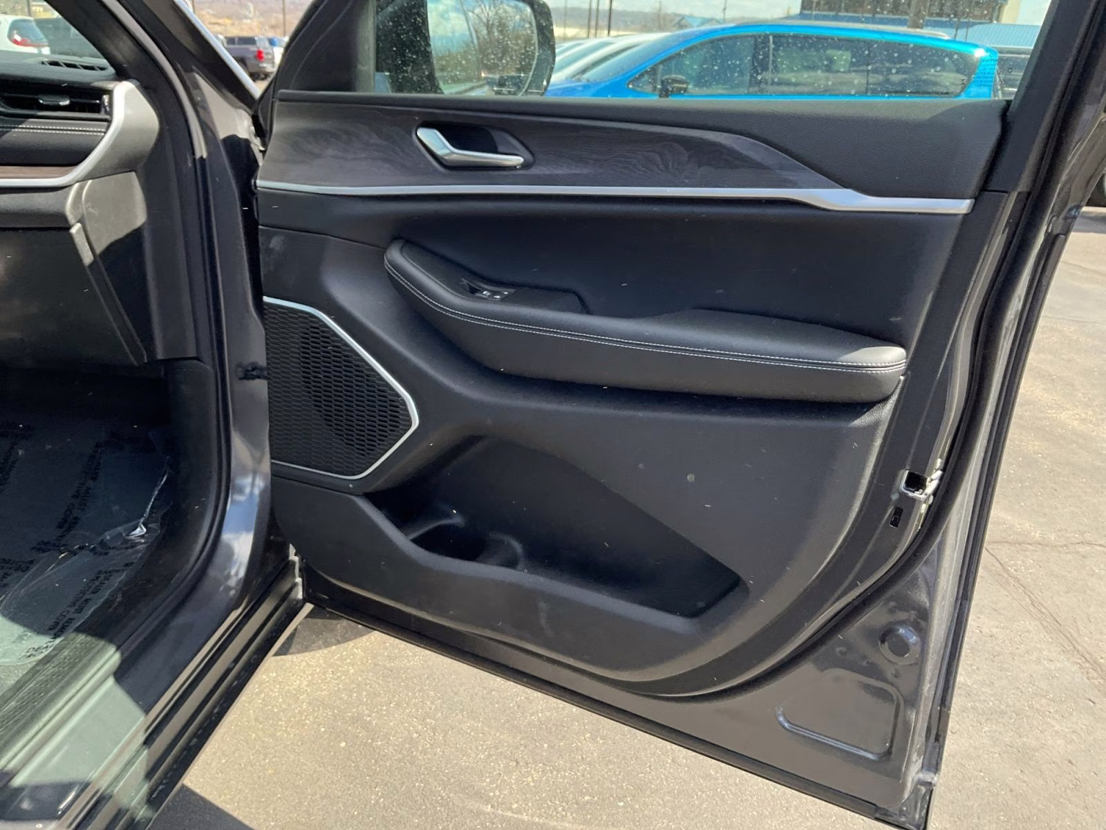 2026 Baltic Gray Metallic Clearcoat Jeep Grand Cherokee Limited 4X4 SUV