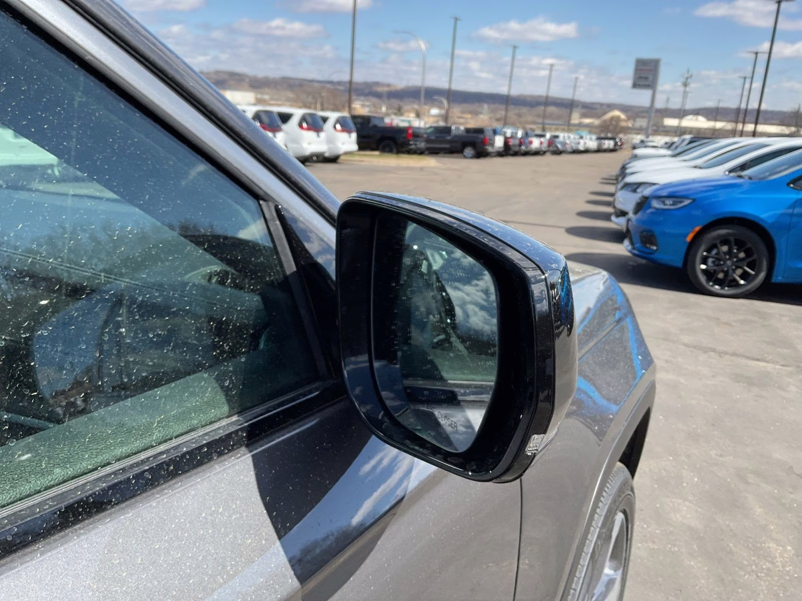 2026 Baltic Gray Metallic Clearcoat Jeep Grand Cherokee Limited 4X4 SUV