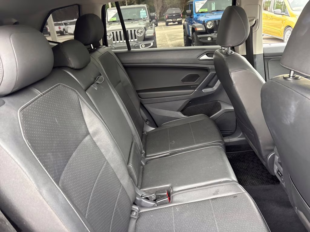 2020 Deep Black Volkswagen Tiguan 2.0T SEL FWD SUV