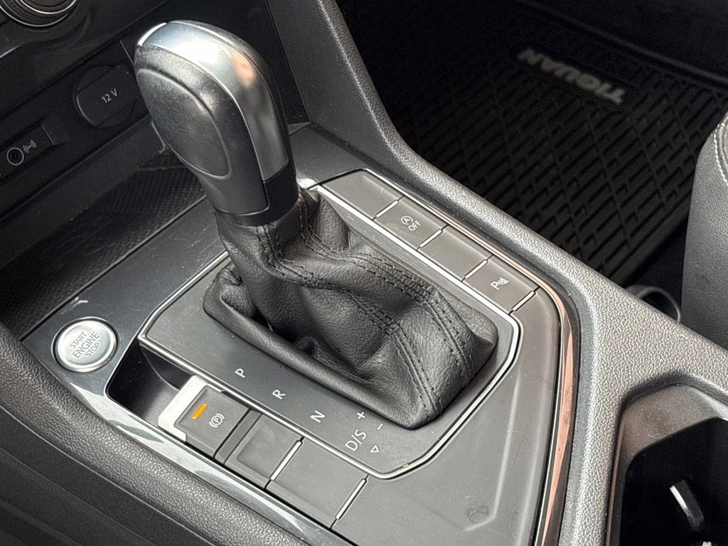 2020 Deep Black Volkswagen Tiguan 2.0T SEL FWD SUV