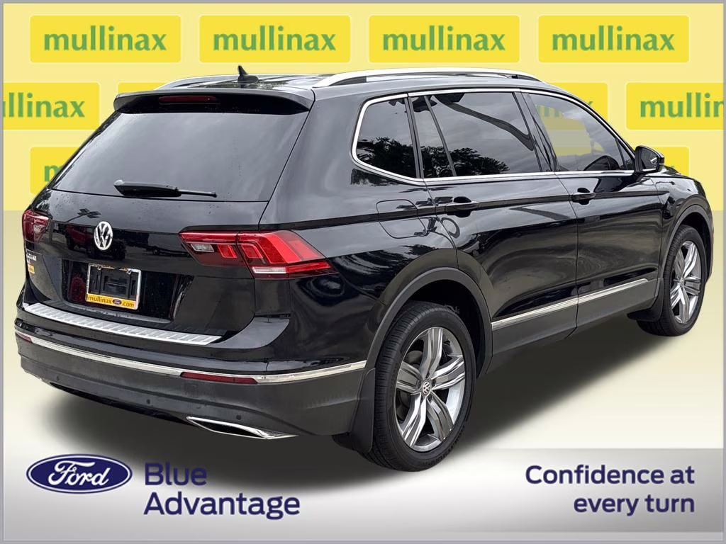 2020 Deep Black Volkswagen Tiguan 2.0T SEL FWD SUV