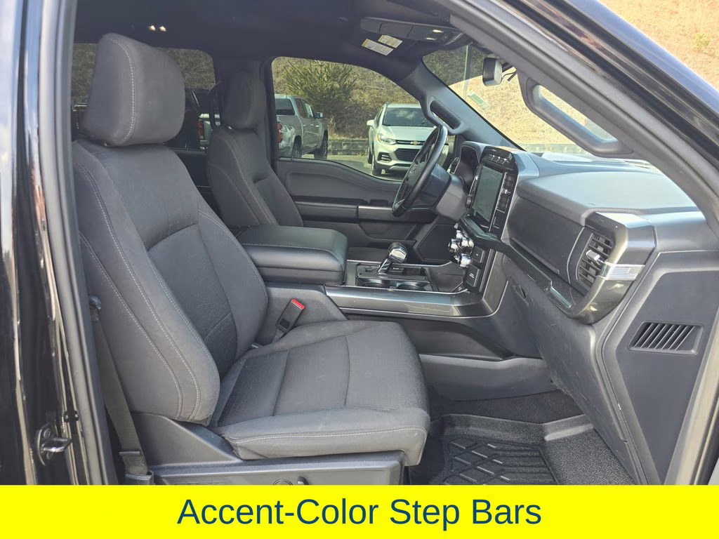 2023 Agate Black Metallic Ford F-150 XLT RWD Truck