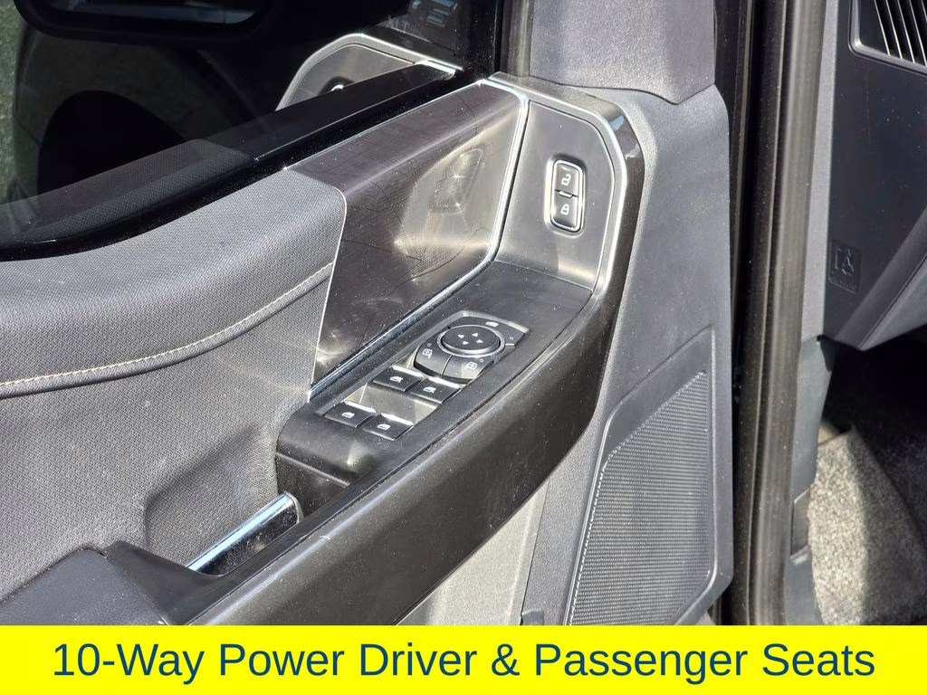 2023 Agate Black Metallic Ford F-150 XLT RWD Truck