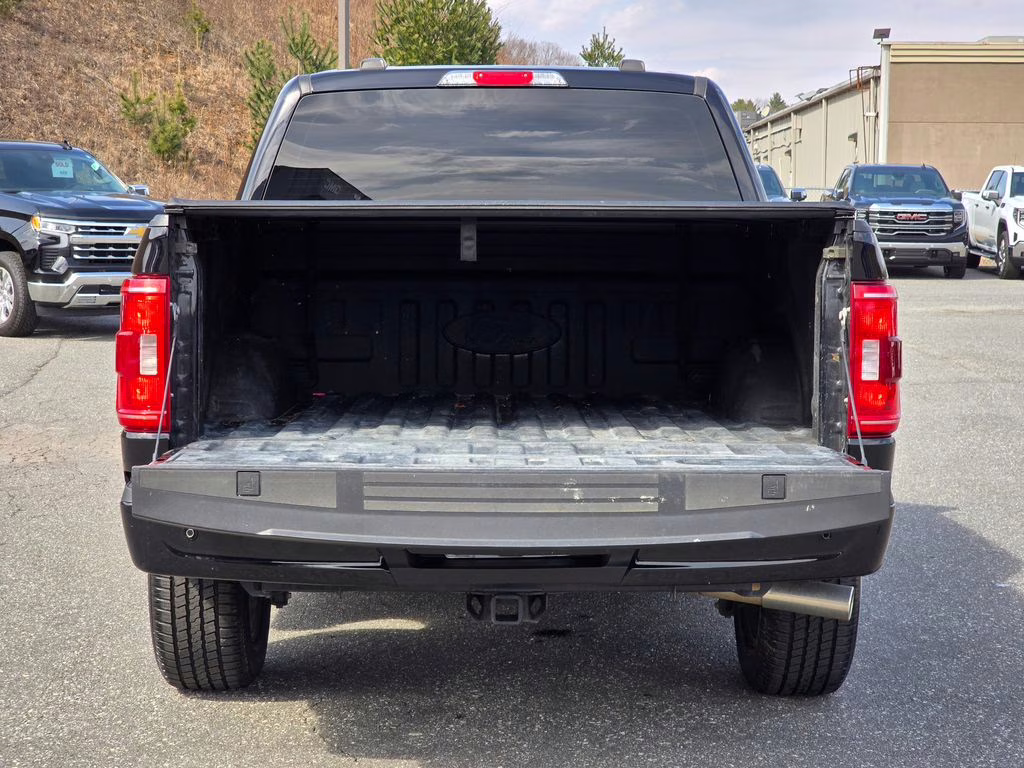 2023 Agate Black Metallic Ford F-150 XLT RWD Truck