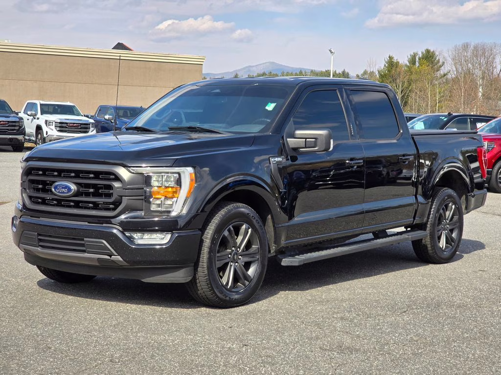 2023 Agate Black Metallic Ford F-150 XLT RWD Truck