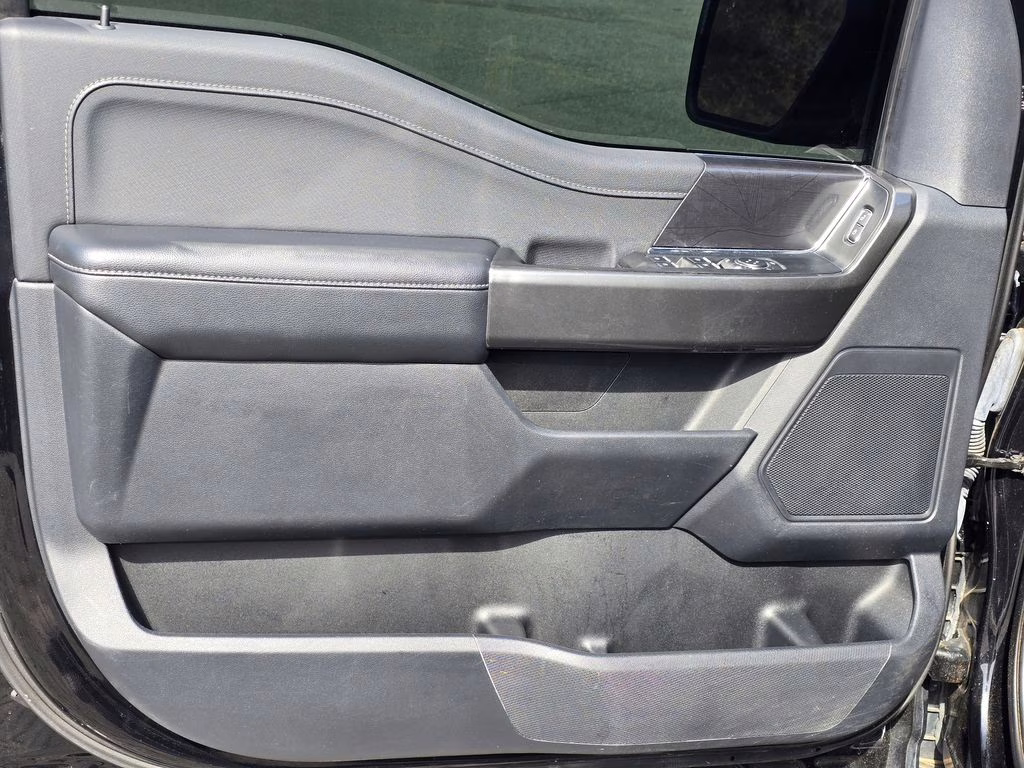 2023 Agate Black Metallic Ford F-150 XLT RWD Truck