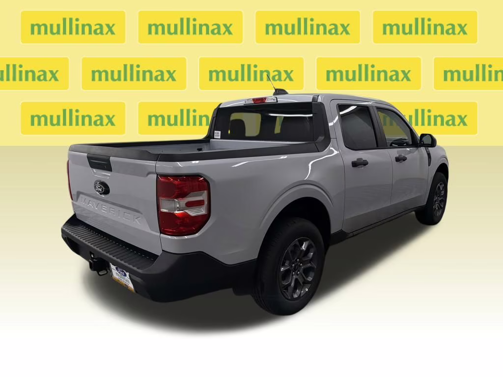 2026 SPACE WHITE Ford Maverick XLT FWD Truck