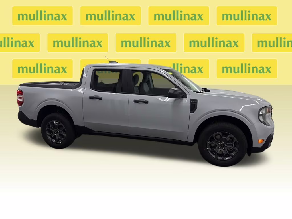 2026 SPACE WHITE Ford Maverick XLT FWD Truck