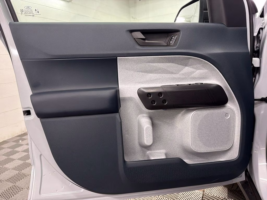 2026 SPACE WHITE Ford Maverick XLT FWD Truck