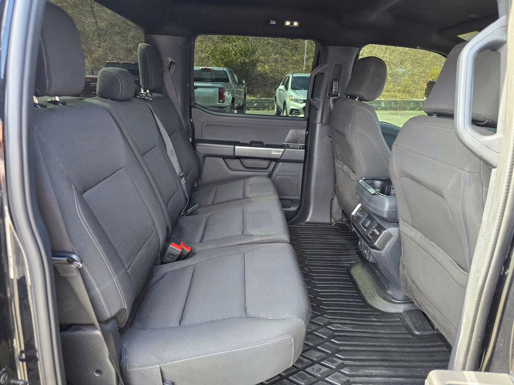 2023 Agate Black Metallic Ford F-150 XLT RWD Truck