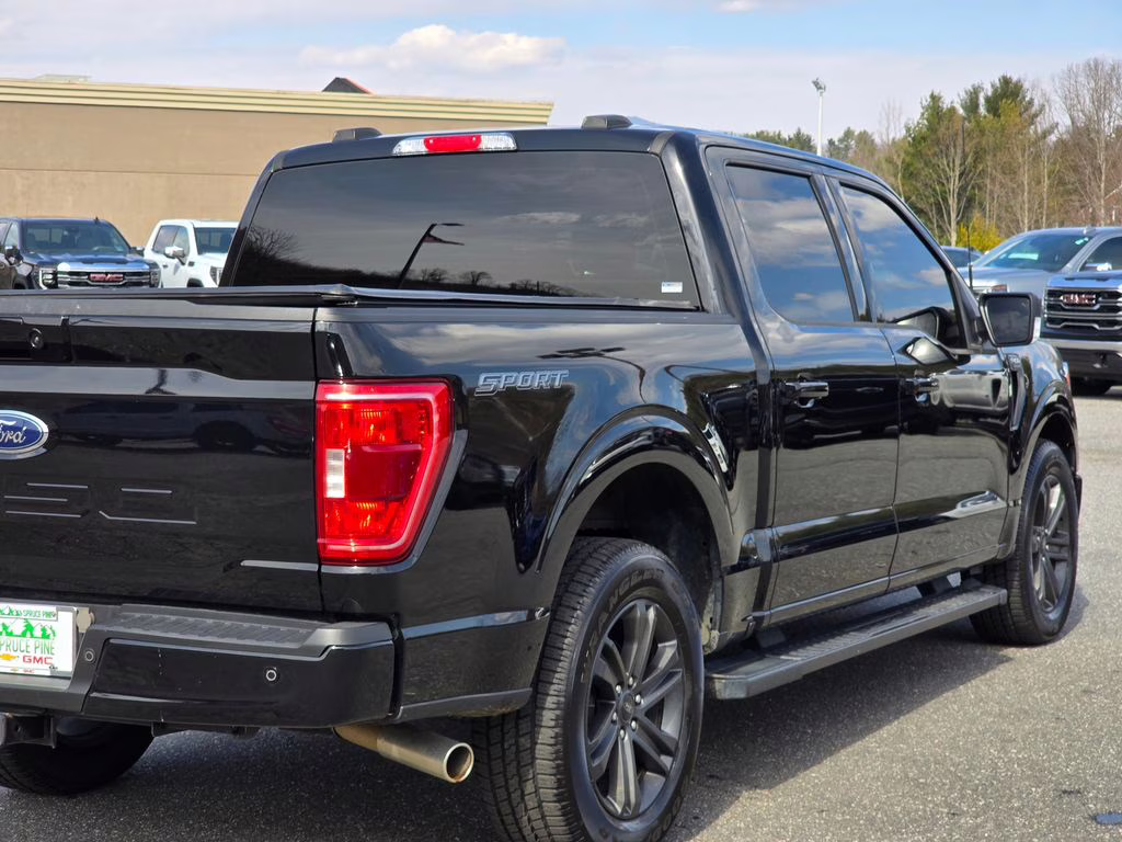 2023 Agate Black Metallic Ford F-150 XLT RWD Truck