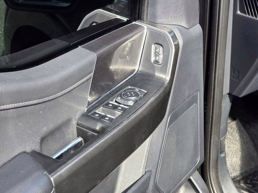 2023 Agate Black Metallic Ford F-150 XLT RWD Truck