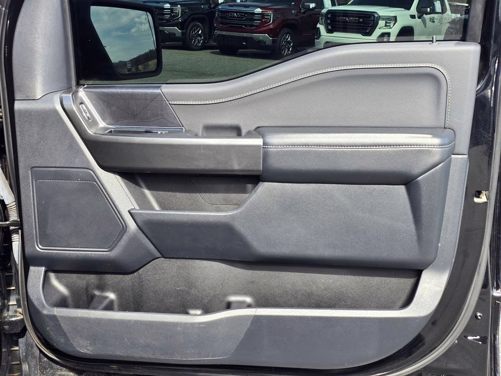 2023 Agate Black Metallic Ford F-150 XLT RWD Truck