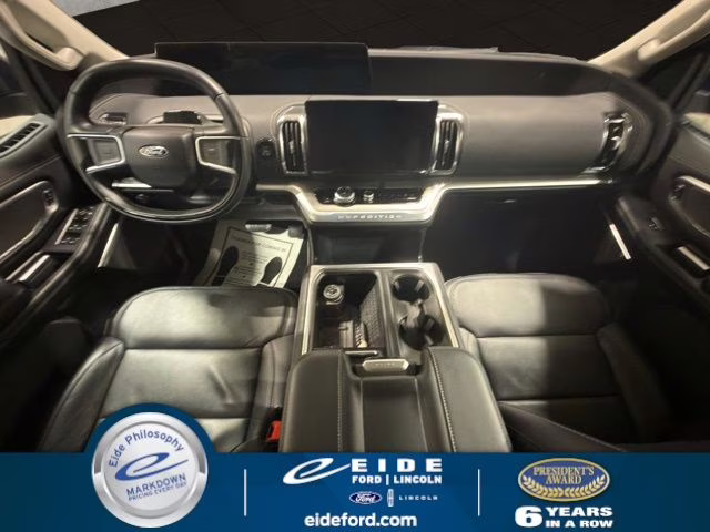 2025 Agate Black Metallic Ford Expedition Max Platinum 4X4 SUV