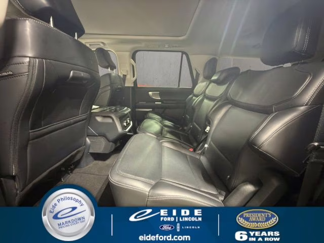 2025 Agate Black Metallic Ford Expedition Max Platinum 4X4 SUV