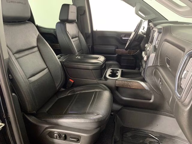 2020 Onyx Black GMC Sierra 1500 Denali 4X4 Truck